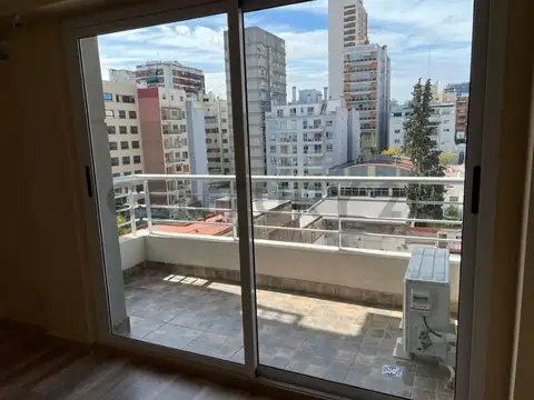 Departamento Monoambiente en venta en Flores con balcón a estrenar