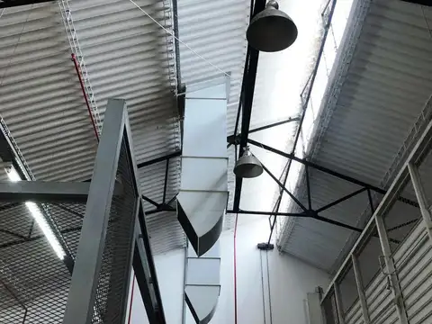 Galpon en Venta 20  mts Frente