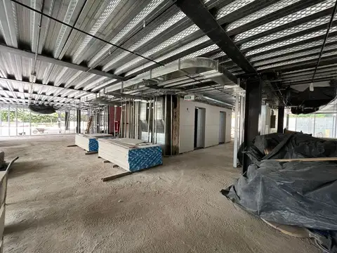 ALQUILER LOCAL COMERCIAL/OFICINAS  MARTINEZ