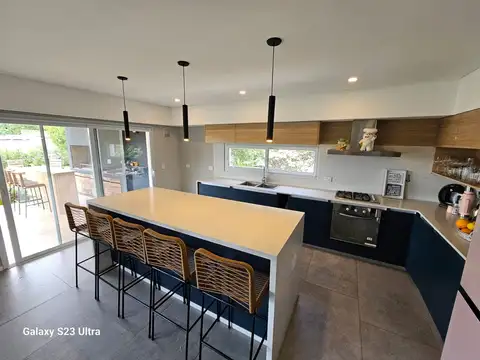 Casa en Venta de 5 dormitorios