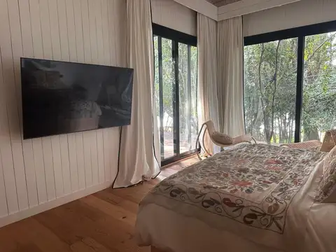 Casa en venta - 2 Dormitorios 1 Baño - 10.000Mts2 - Corrientes