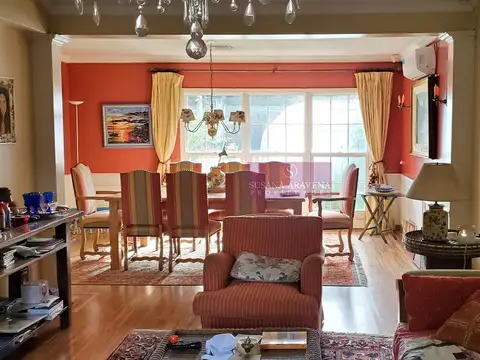 Casa 6 ambientes con 4 baños