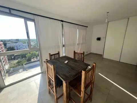 Departamento en Alquiler en Ituzaingo, $ 450.000