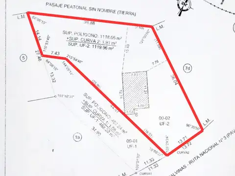 CASA CON AMPLIO TERRENO Y DOBLE ACCESO EN USHUAIA