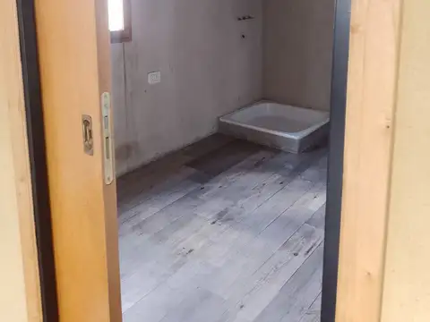 VENTA CASA MULTIFAMILIAR PARQ. AVELLANEDA