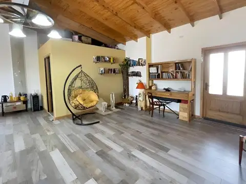 Casa en Venta en Parque Avellaneda, USD 165.000