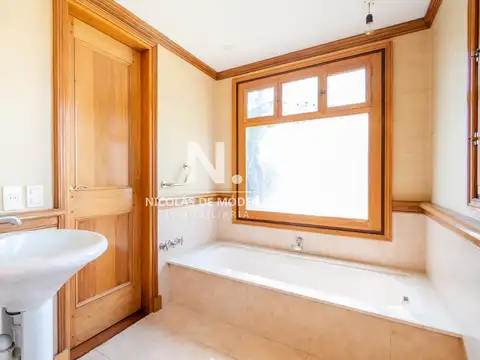 Casa en Venta de 5 dormitorios