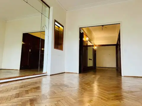 Venta Depto 5 amb c/Dep Balcon corrido Caballito