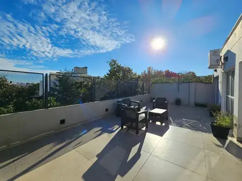 Depto Tipo Casa en Venta de 3 dormitorios