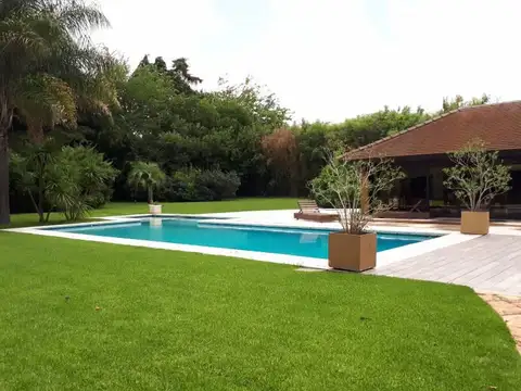 Casa en Venta en San Carlos Country Club, USD 650.000