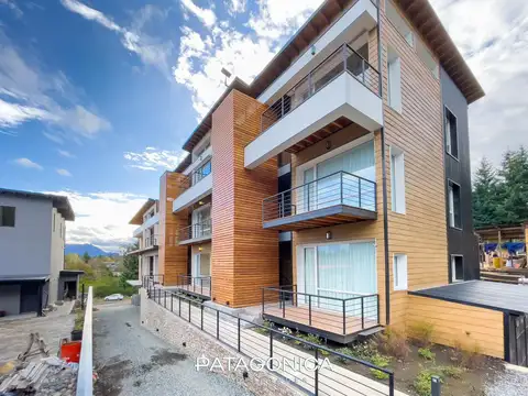 VENTA DEPTO. 2 AMBIENTES 42m2 AMOBLADO, CENTRO VILLA LA ANGOSTURA