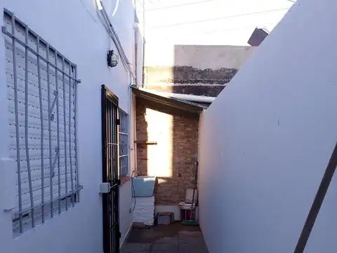 Local en Venta en Ezpeleta Este, USD 550.000