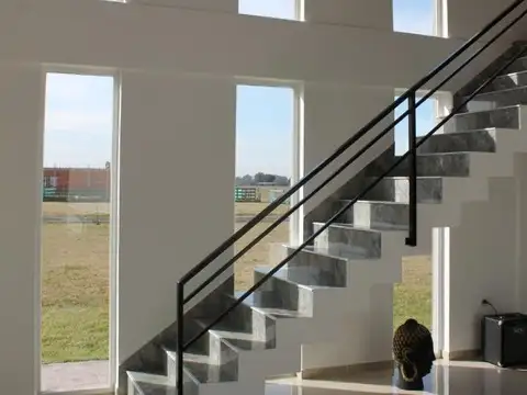 Casa en Venta en Santo Domingo, USD 240.000