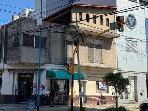 Terreno en Venta en Avellaneda, USD 250.000