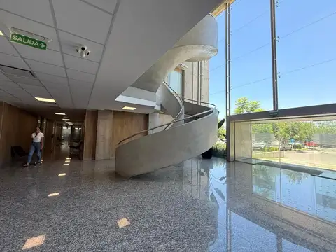 Oficina en Alquiler 5 años