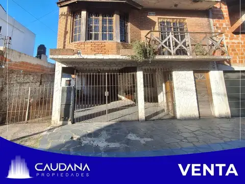Casa multifamiliar en venta en San Justo