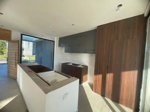 Casa en Venta en Altos de Campo Grande UF 100