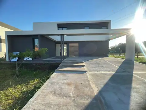 Casa  en Venta ubicado en Altos de Campo Grande, Pilar, G.B.A. Zona Norte