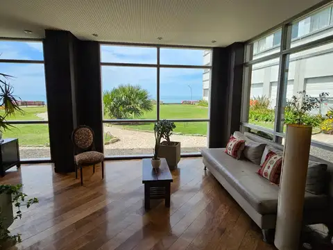 Departamento en Venta en Playa Chica, USD 79.900