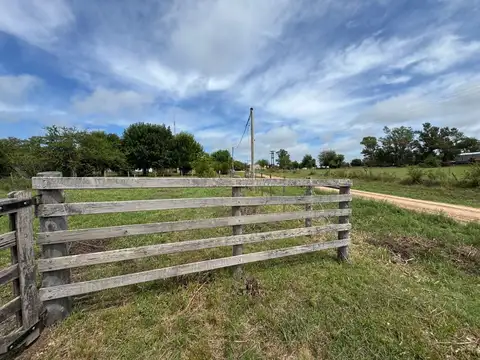 Vendo Terreno de 2.800 m2 en Las Achiras, Entre Ríos.