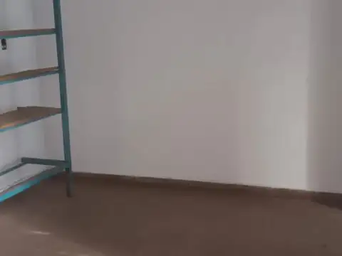 Local en Venta en Balvanera, USD 140.000