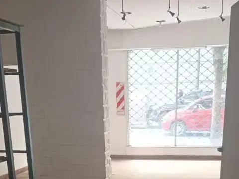 Local en Venta en Balvanera, USD 140.000