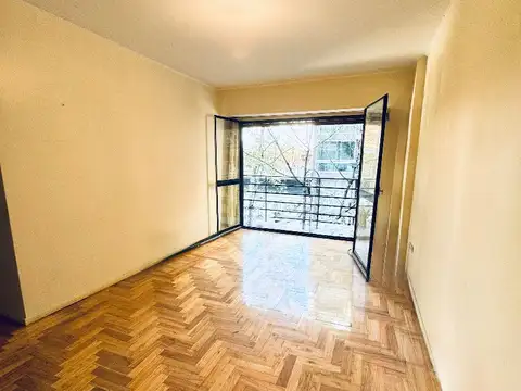 Venta departamento de 3 ambientes. Las Cañitas. RESERVADO