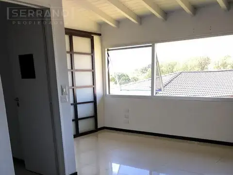 Oficina en Venta con 30 cocheras