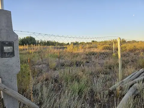 Terreno en  Altos de senillosa de 402m2