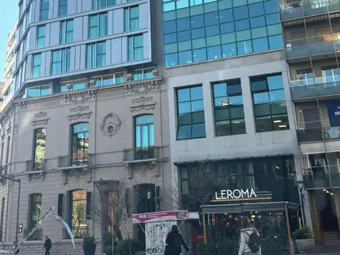 RECIBO MENOR, Auto, financ, Oficinas en venta sobre Irigoyen