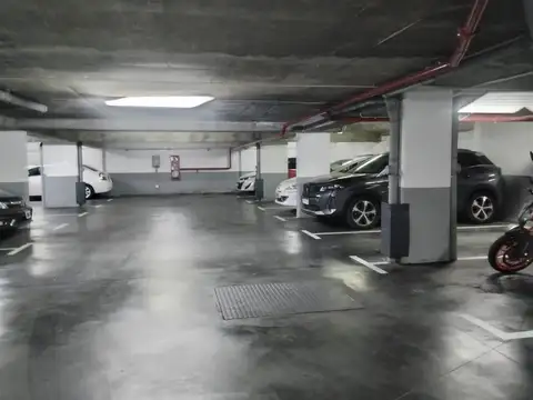 VENTA COCHERA EN  BARRIO PARQUE HOLMBERG/DONADO - RAMBLAS HOLMBERG