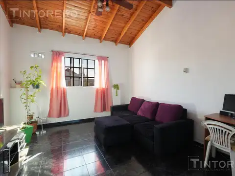 Depto Tipo Casa en Venta de 4 ambientes