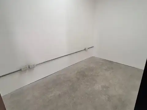 A. J. Paz  bis  1065