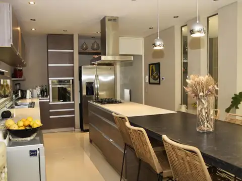 Casa en Venta al Suroeste