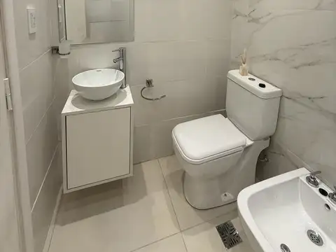 Departamento dos ambientes al contrafrente