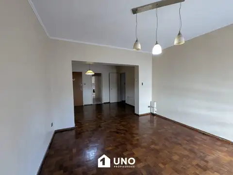 Laprida y Pellegrini - Dpto de 3 Dormitorios Externo.