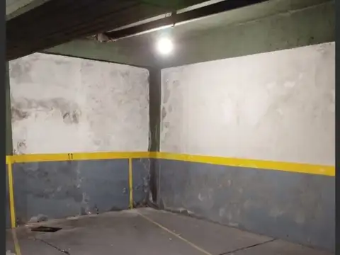 Cochera en Venta Cubierta