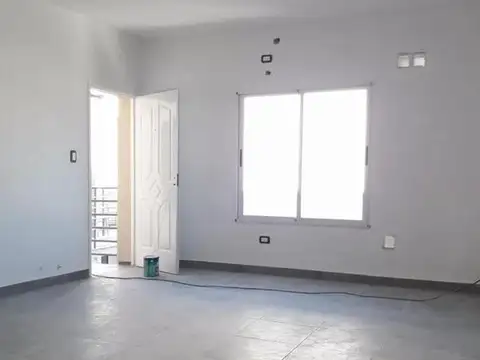 Departamento en Venta en Ramos Mejia, USD 74.000