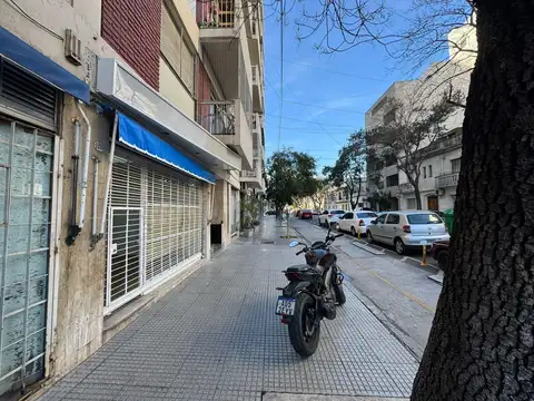 Fray Cayetano Rodriguez y Av. Gaona - Excelente Local - Venta - Caballito