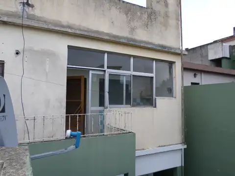 IDEAL 2 FAMILIAS - 2 UNIDADES EN BLOCK (con subdivisión) - 3 ambientes cada una