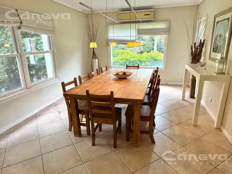 Casa en Alquiler Temporal de 4 dormitorios