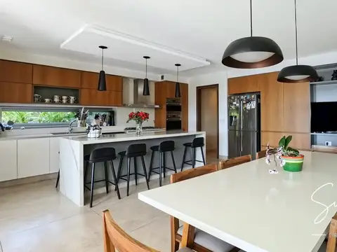 Casa en Venta de 4 dormitorios