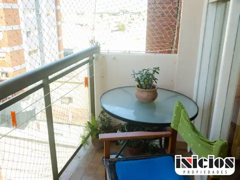 Av Costanera Norte 100, Piso 5