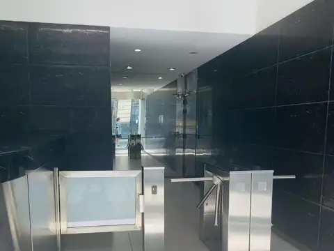 Oficina 2 ambientes con 2 baños