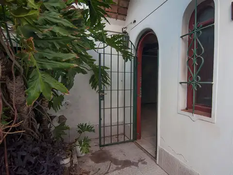 Martín Coronado 200