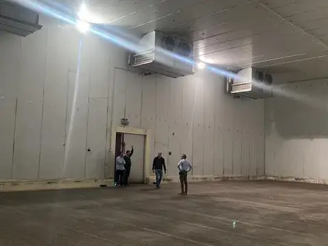 Galpon en Venta en Mendoza, USD 5.700.000