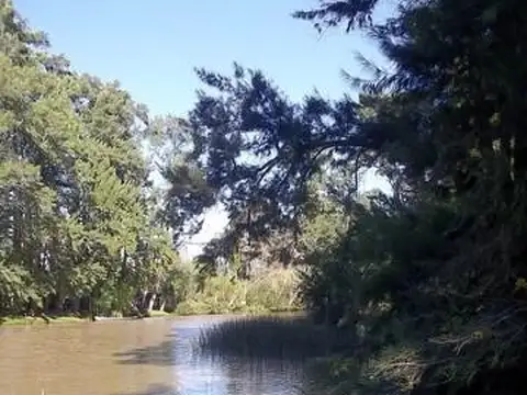 Casa 2 ambientes con 1 baño