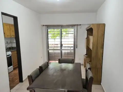 VENTA DEPTO. 1 DORMIT. LAVALLE 780