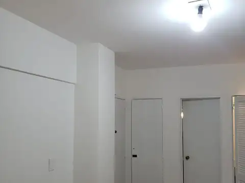 Oficina en Alquiler al Este