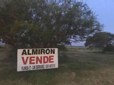 Venta | Gran Lote | 1600 m² | Monje | Barrio Delta Del Bucare